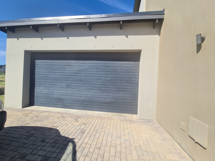 3 Bedroom Property for Sale in Hartland Lifestyle Estate Western Cape
